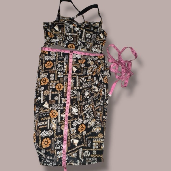 Disney Her Universe Moana Skirt Set Retro Hawaiian Crop Top & Wrap Skirt Size L - Picture 13 of 16